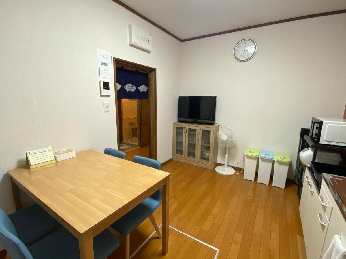 Kix House Waraku III 和楽三号館 Hotel Izumisano Ngoại thất bức ảnh