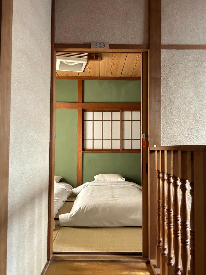 Kix House Waraku III 和楽三号館 Hotel Izumisano Ngoại thất bức ảnh