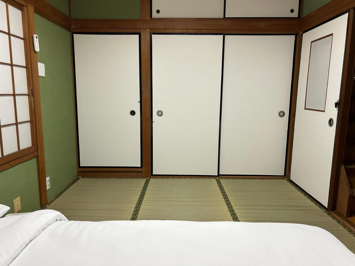 Kix House Waraku III 和楽三号館 Hotel Izumisano Ngoại thất bức ảnh