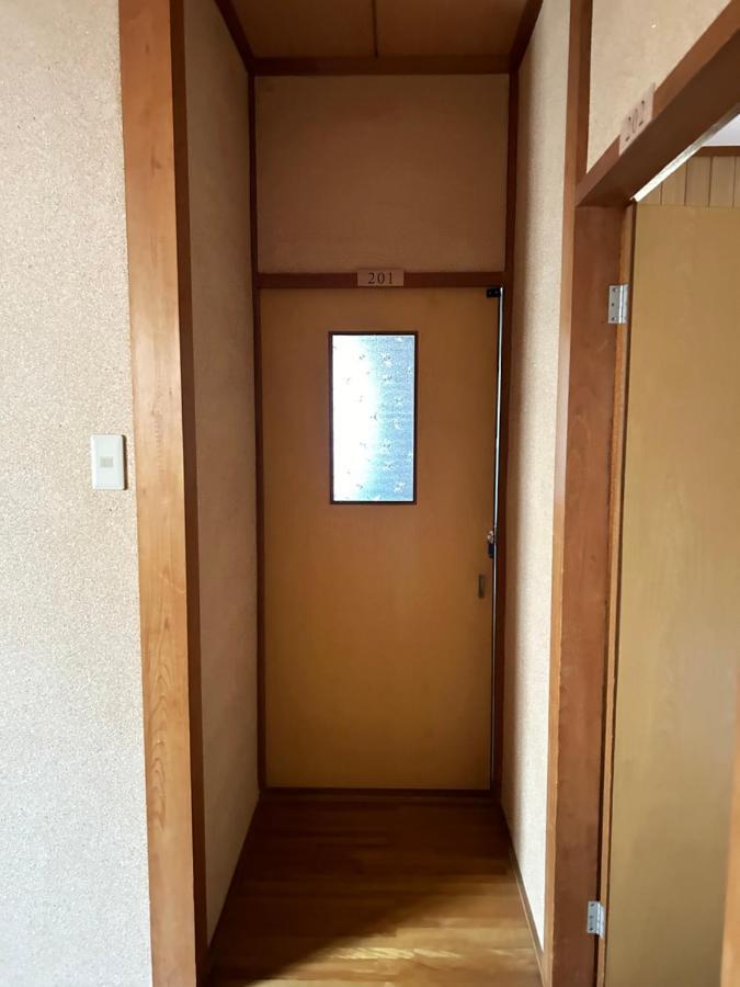 Kix House Waraku III 和楽三号館 Hotel Izumisano Ngoại thất bức ảnh