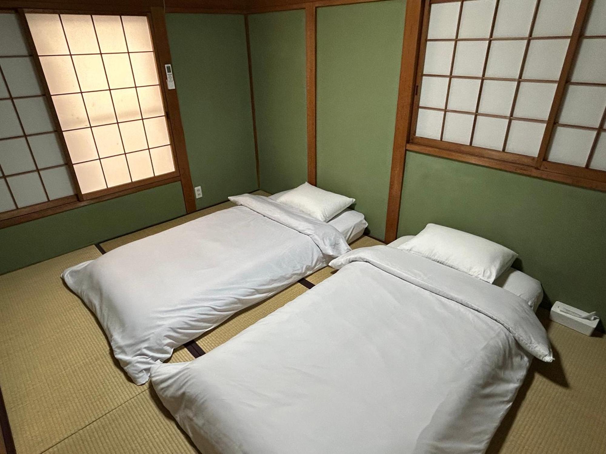 Kix House Waraku III 和楽三号館 Hotel Izumisano Ngoại thất bức ảnh
